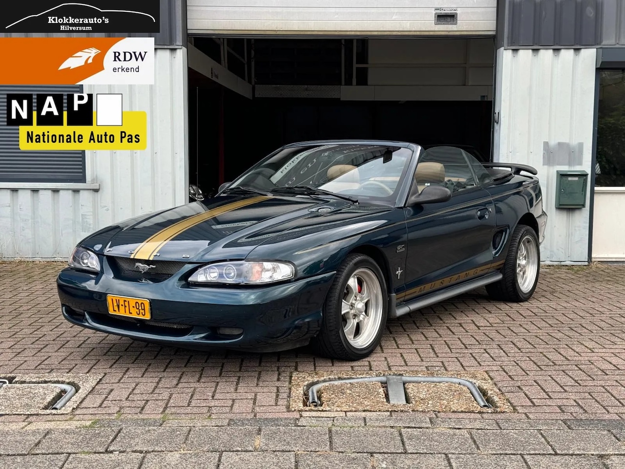 Ford Mustang Convertible - 5.0 V8 GT ORIG NL | TOPSTAAT | APK 07-2025 - AutoWereld.nl