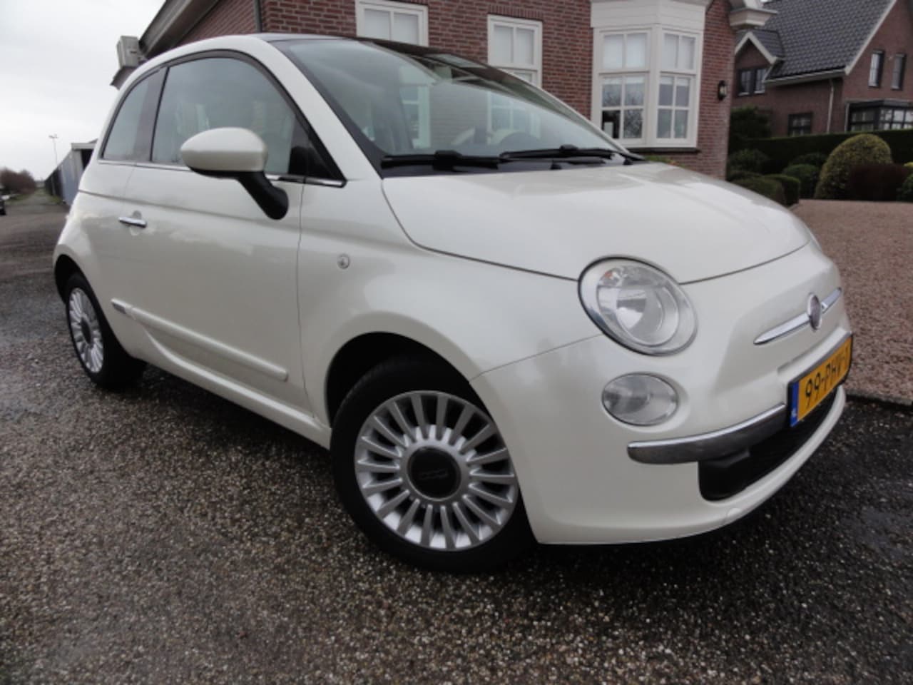 Fiat 500 - 1.2 Lounge panorama dak Automaat Airco !!! - AutoWereld.nl