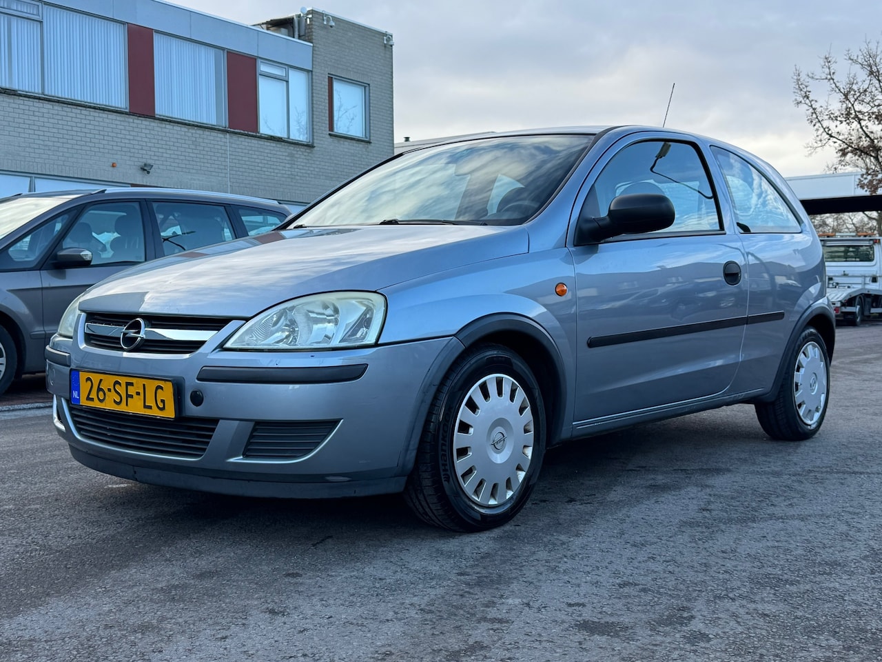 Opel Corsa - 1.2-16V Essential NWE APK EL.RAMEN/NL AUTO/NAP - AutoWereld.nl