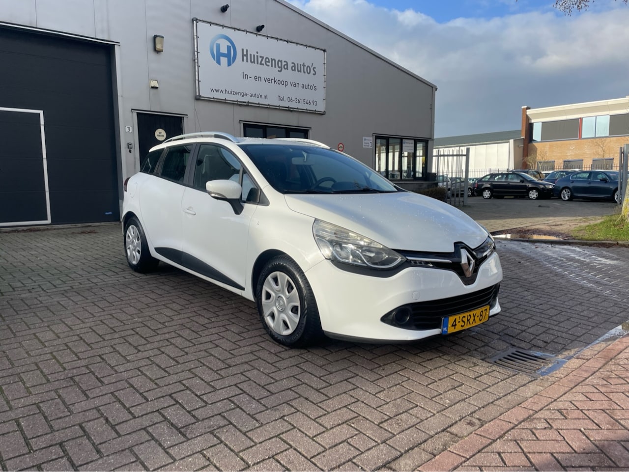 Renault Clio Estate - 1.5 dCi Expression| NAVI|AIRCO| Apk:14-06-2025! - AutoWereld.nl