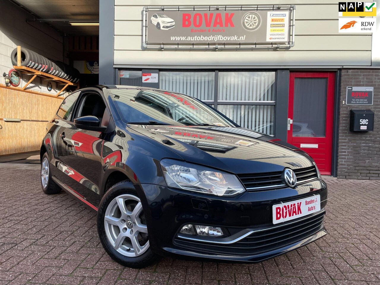 Volkswagen Polo - 1.0i 12v Comfortline Black Edition - AutoWereld.nl