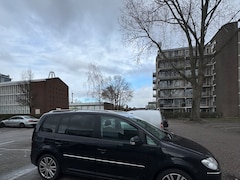 Volkswagen Touran - 1.4 TSI Highline