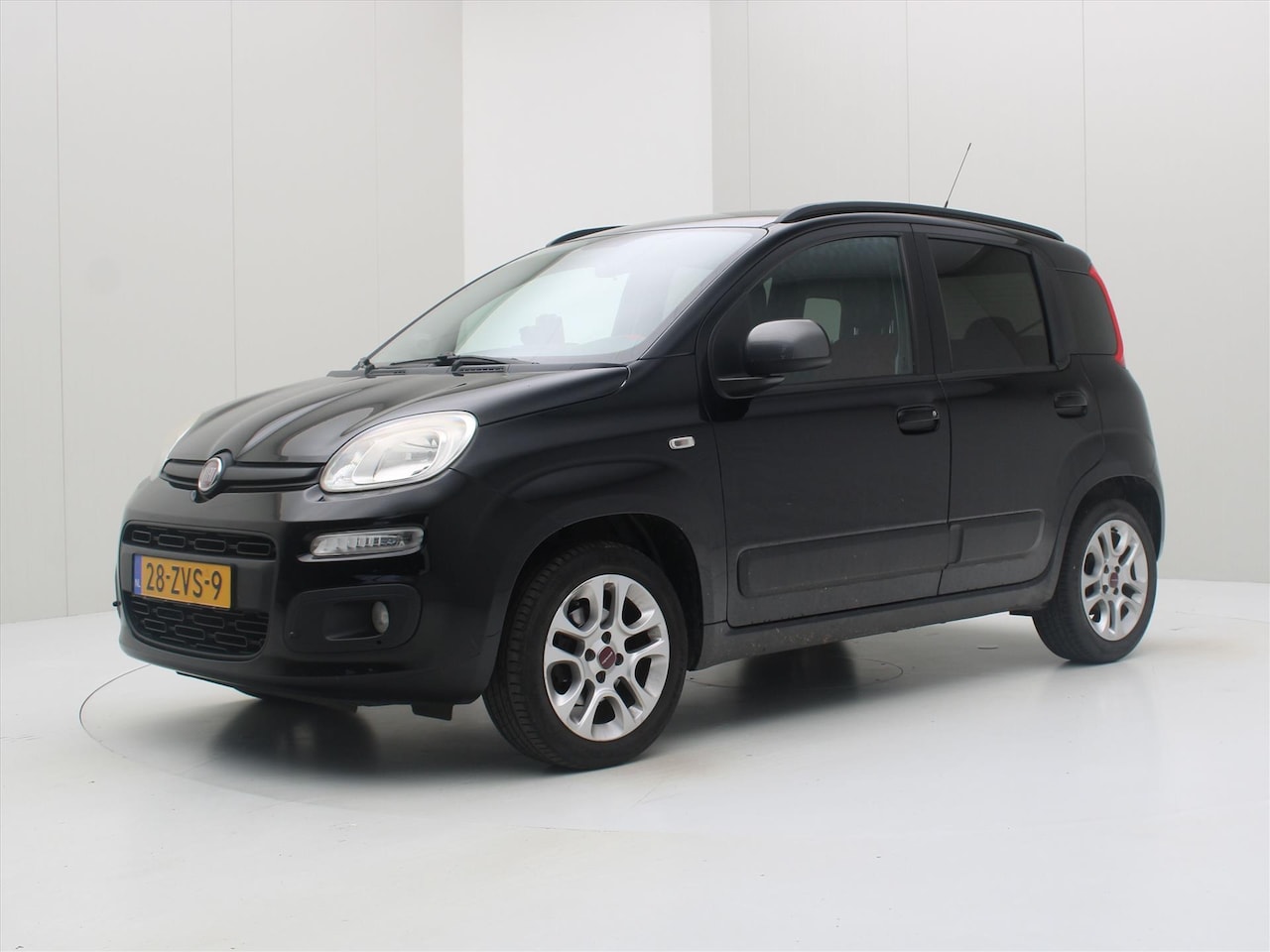 Fiat Panda - TWINAIR 85pk Sempre [ AIRCO+LMV+NAVIGATIE+ELEK.PAKKET ] - AutoWereld.nl