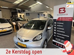 Toyota Aygo - 1.0-12V Access 5 deurs airco