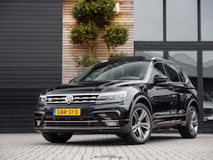 Volkswagen Tiguan - 2.0 TSI 4Motion 3x R-Line Pano Virtual ACC Trekhaak