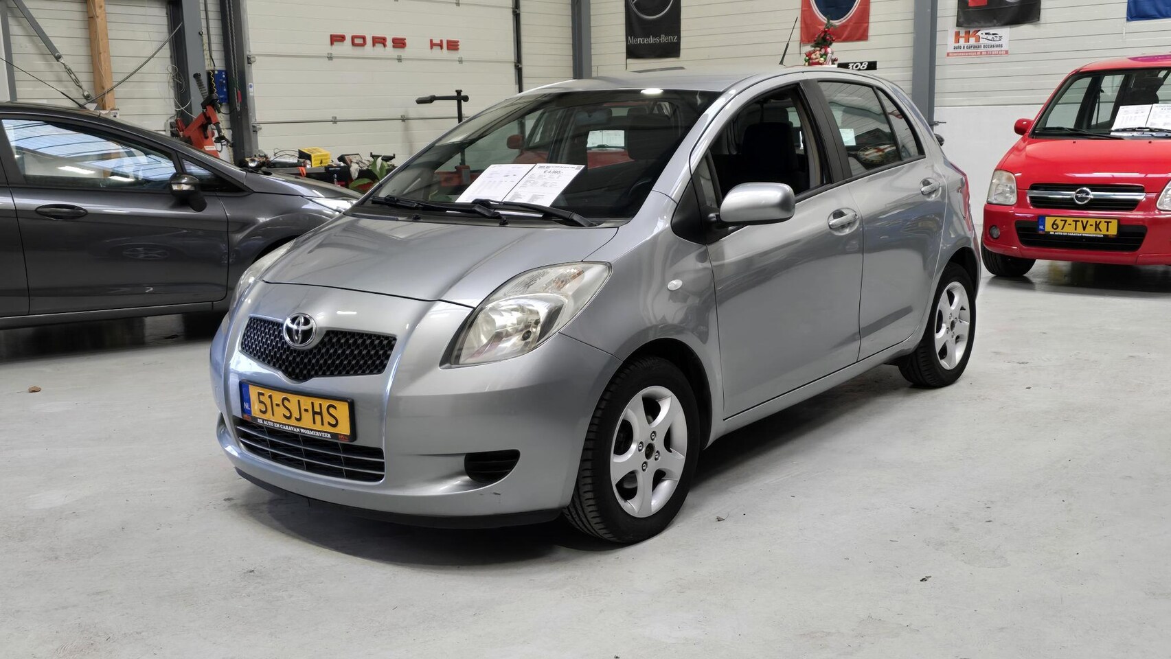 Toyota Yaris - 1.3 VVTi Sol Navi, Airco, LMV, NAP! - AutoWereld.nl