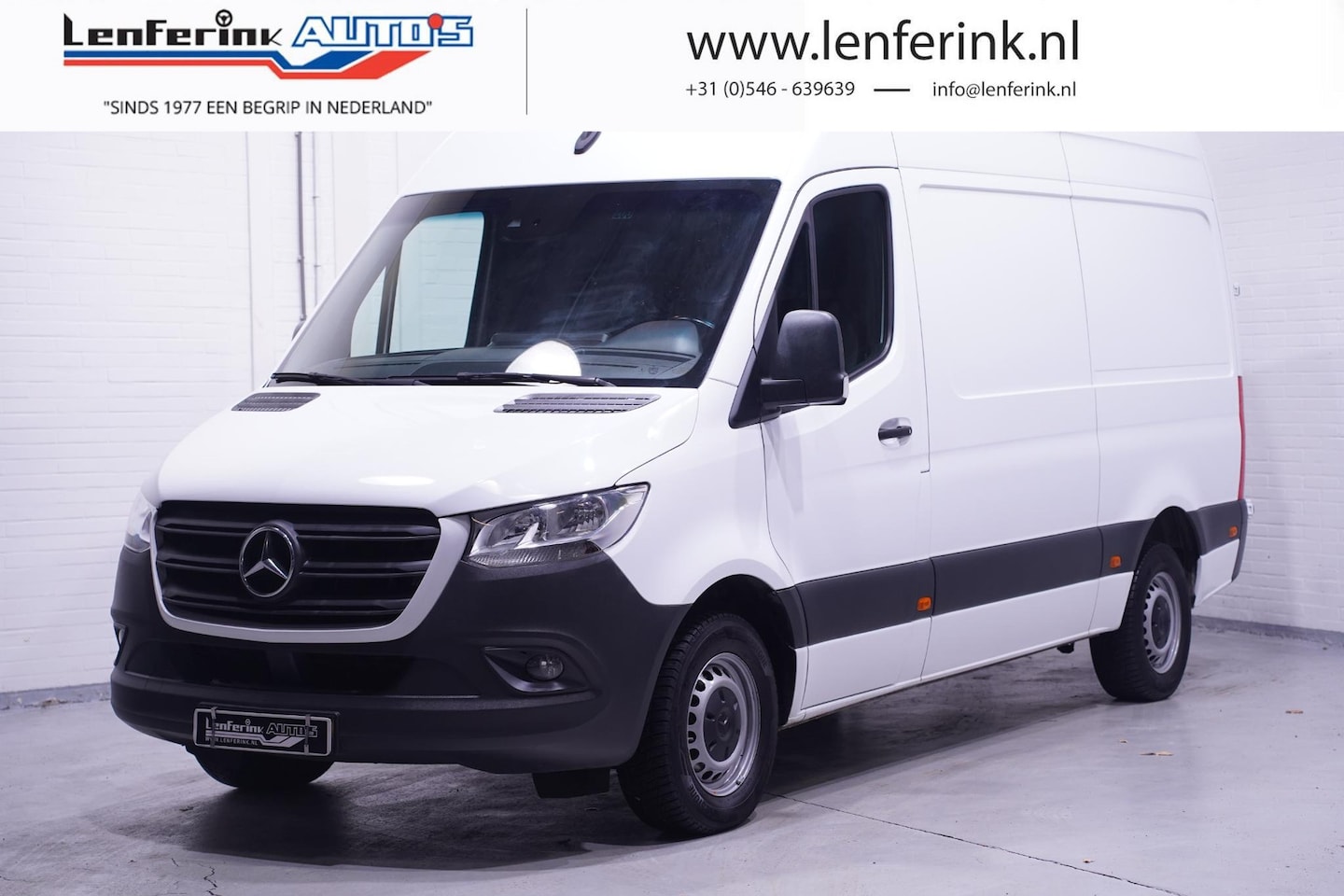 Mercedes-Benz Sprinter - 314 CDI 143 pk Aut. L2H2 Navi, Camera, Trekhaak Opbergkasten Laadruimte, Cruise Control, N - AutoWereld.nl