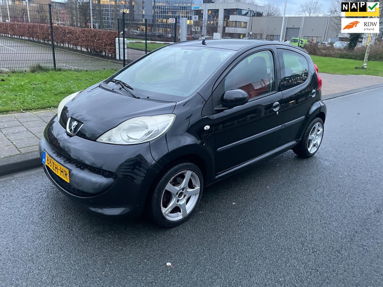 Peugeot 107 - 1.0-12V XS Urban Move | Airco | 5-DRS | NAP - AutoWereld.nl