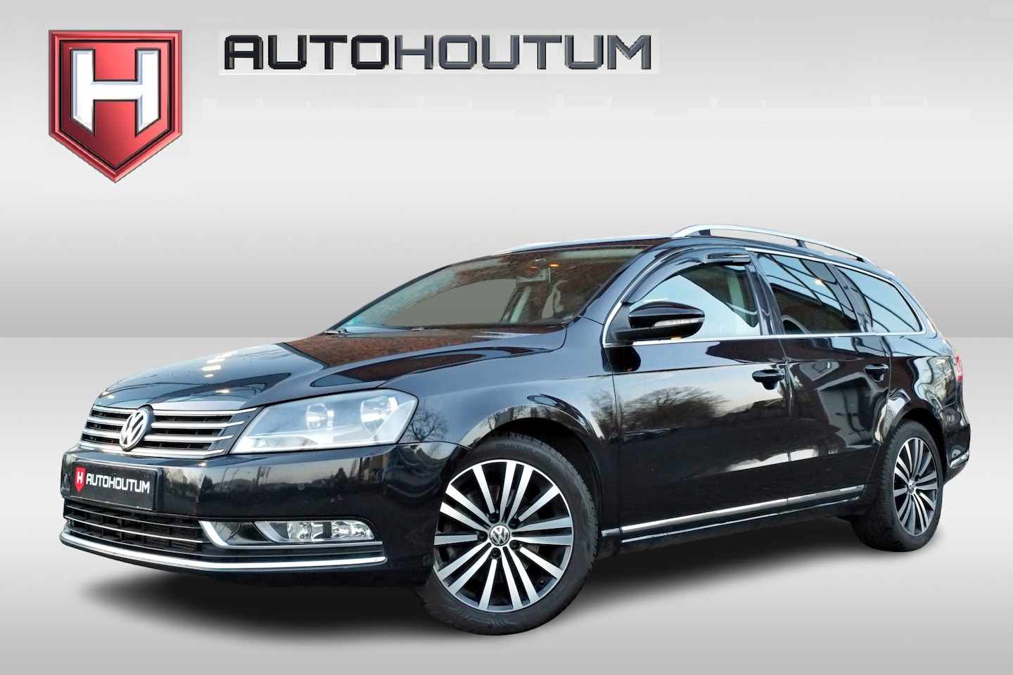 Volkswagen Passat Variant - 1.8 TSI Highline Panoramadak, Trekhaak, Leder, Sportstoelen - AutoWereld.nl