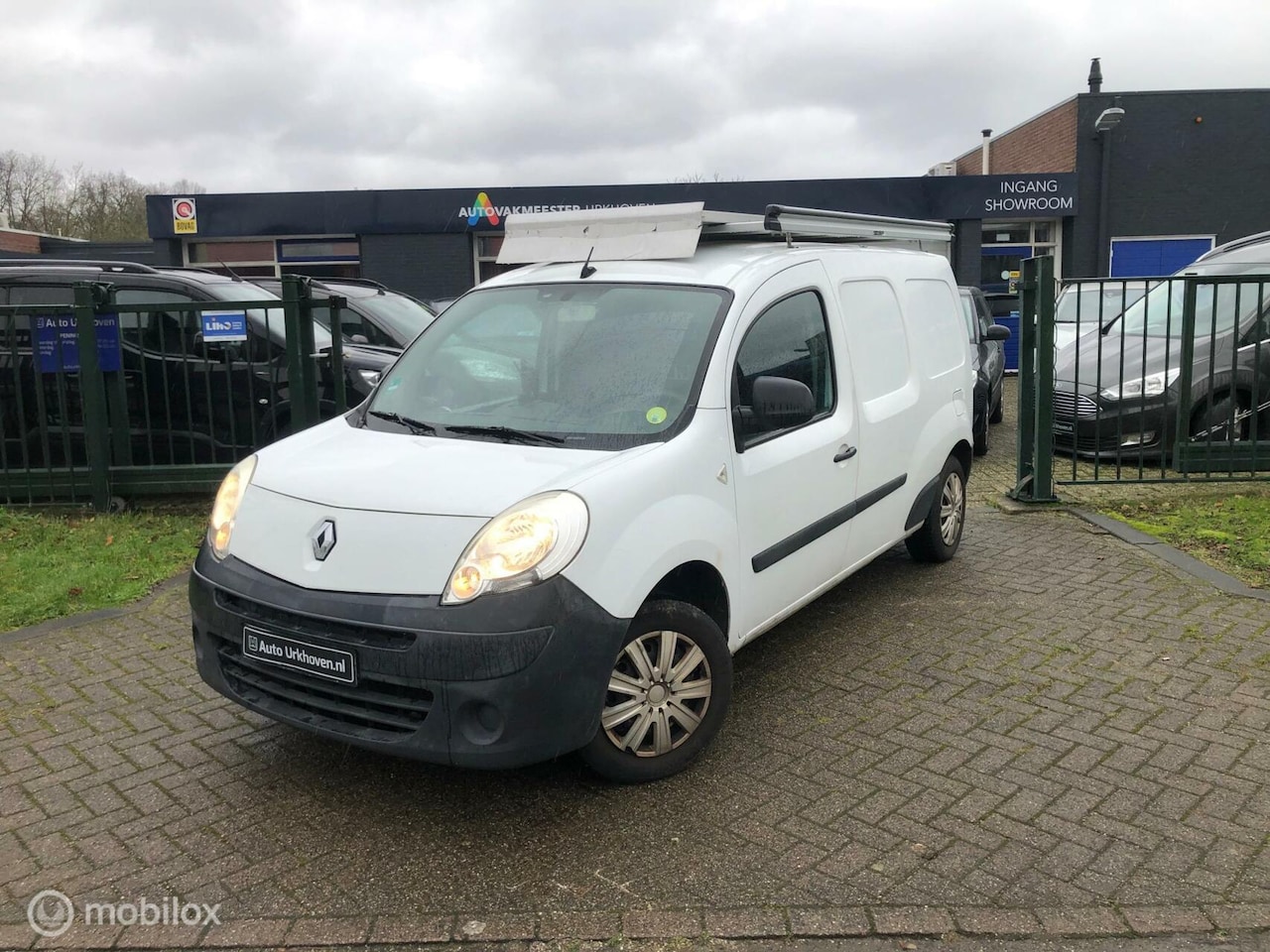 Renault Kangoo Express - 1.5 dCi 110/Maxi/navi/garantie mogelijk - AutoWereld.nl