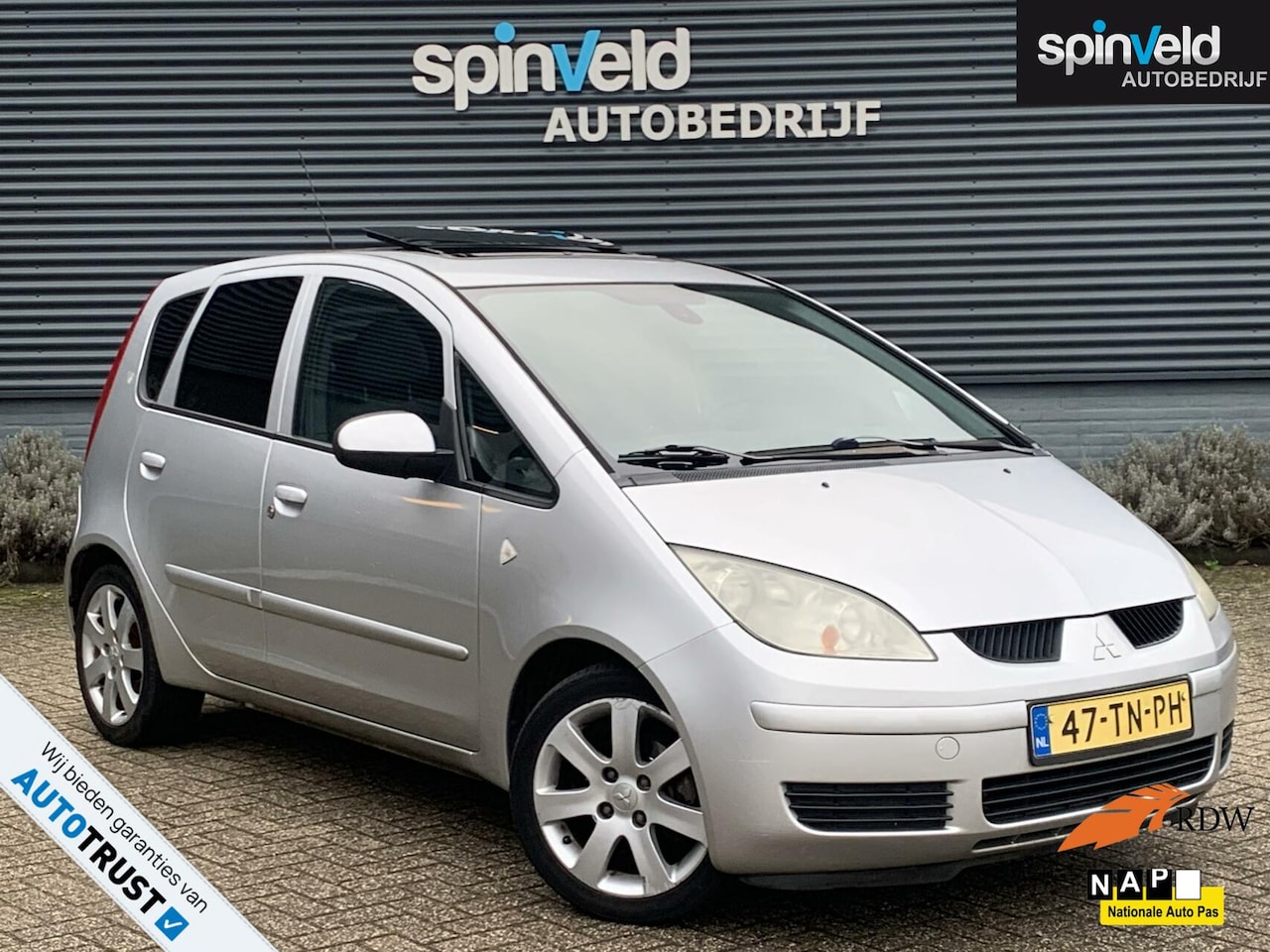 Mitsubishi Colt - 1.5 d'Azur Bj`06 NAP NL Airco Schuifdak 2x Trekhaak - AutoWereld.nl