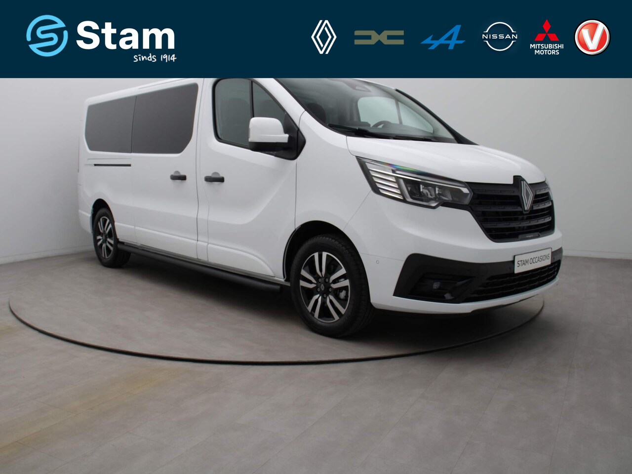 Renault Trafic - dCi 150pk T30 L2H1 Extra 125th Anniversary EDC/AUTOMAAT NIEUW! Camera | Climate | Navi | S - AutoWereld.nl