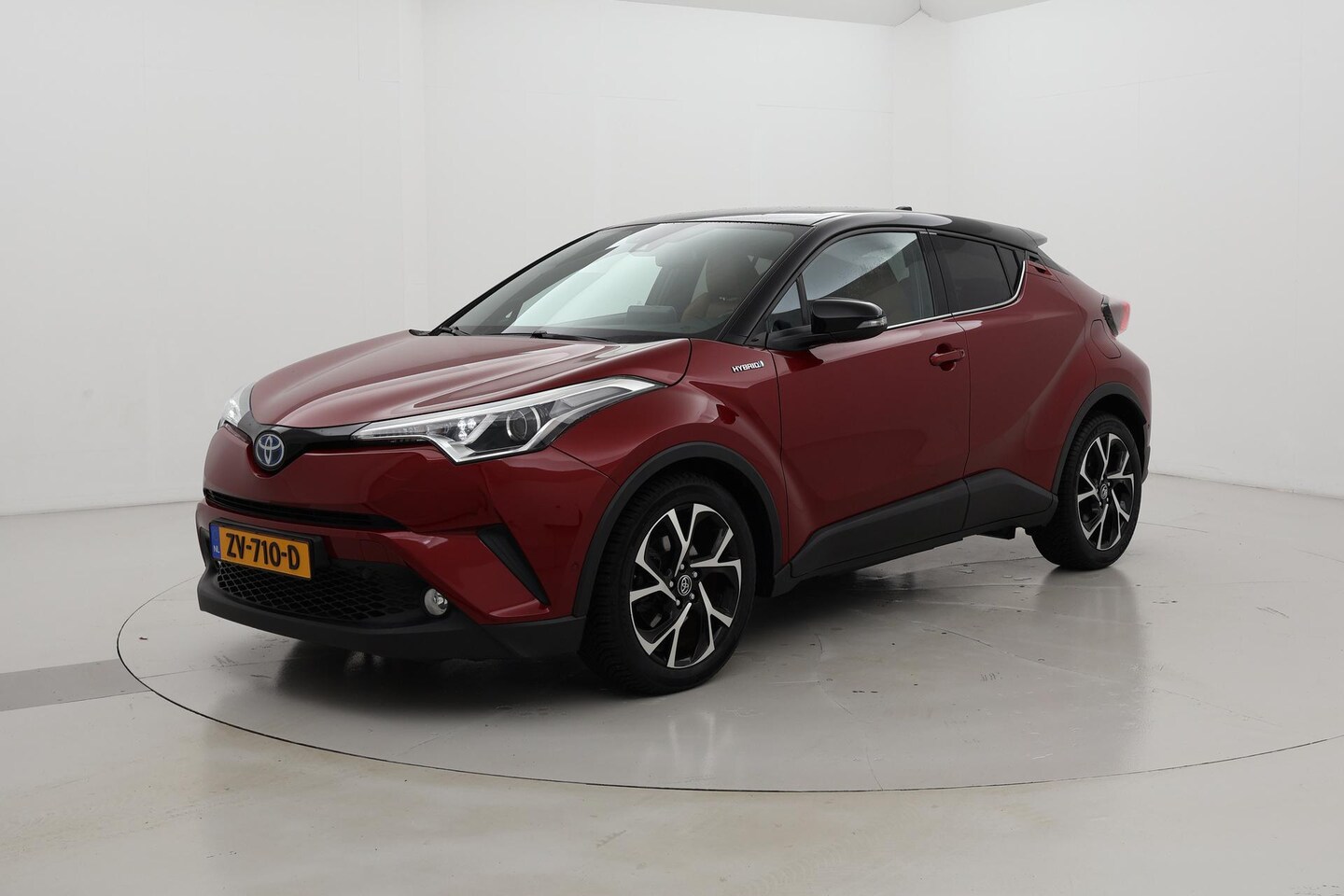 Toyota C-HR - 1.8 Hybrid Style Leder Navigatie Automaat - AutoWereld.nl