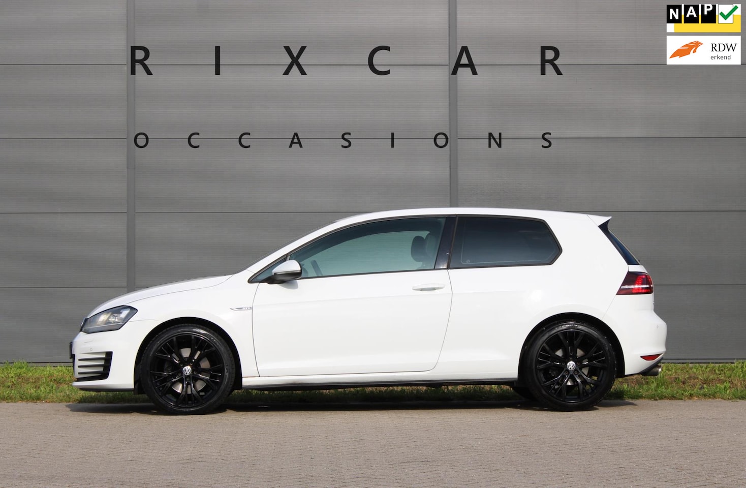 Volkswagen Golf - 2.0 TDI GTD DSG DynAudio - AutoWereld.nl