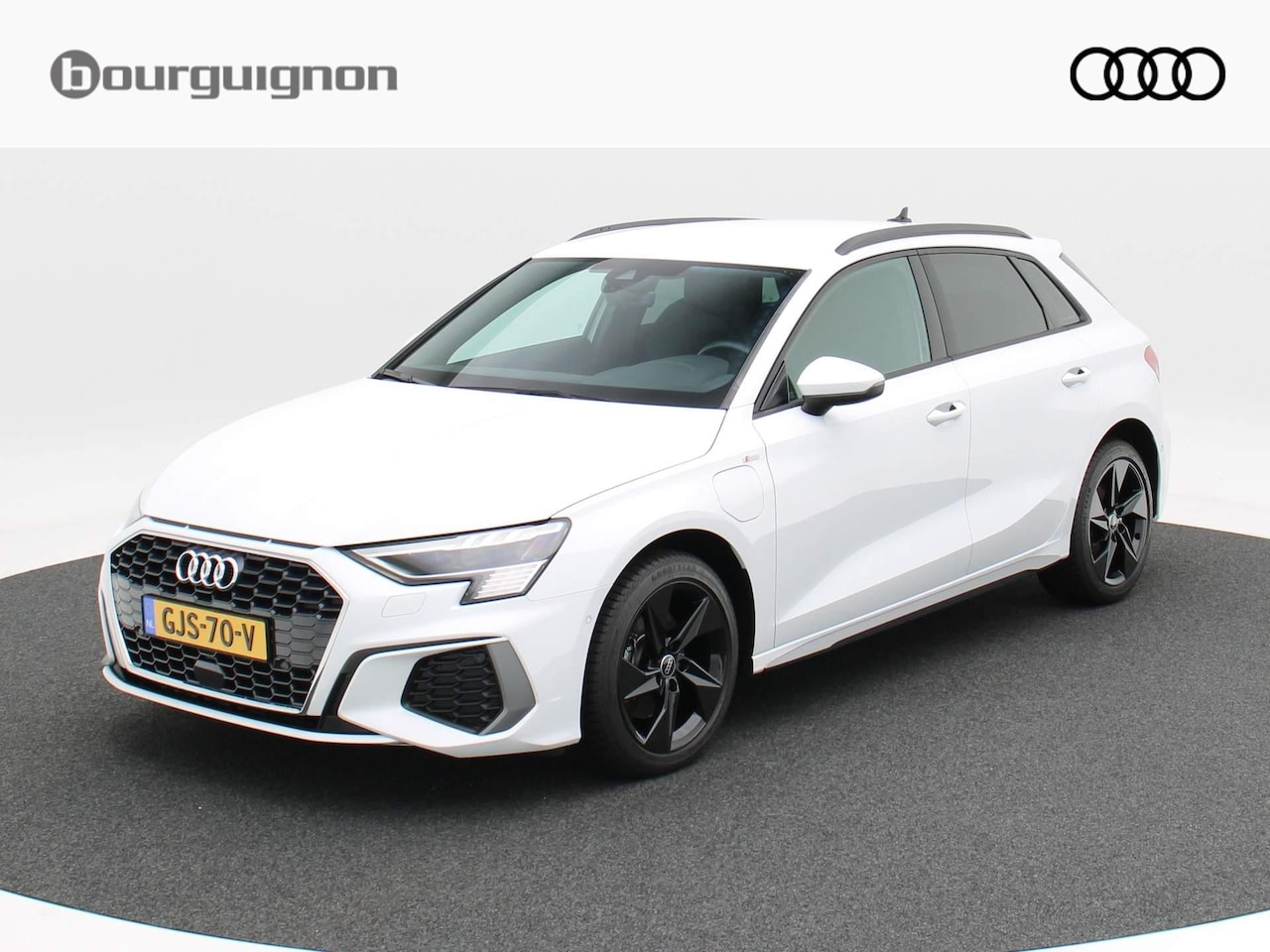 Audi A3 Sportback - 40 TFSi e 204 Pk S-Line | Navi | Full LED | Alcantara | 17 Inch | Adapt. Cruise | Stoelver - AutoWereld.nl