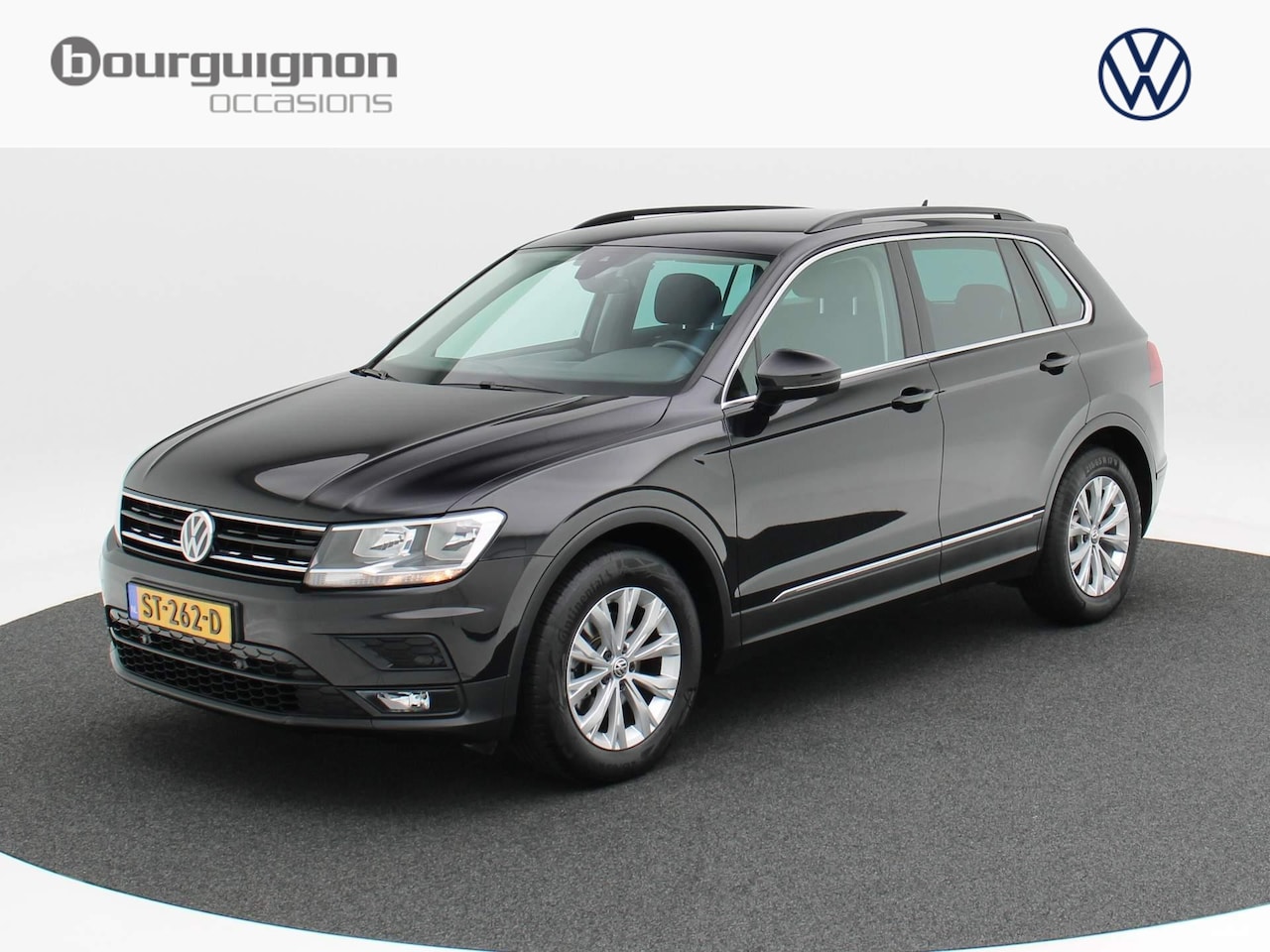 Volkswagen Tiguan - 1.4 TSi ACT Comfortline Automaat | Adap Cruise | Trekhaak | Sensoren | Carplay | ECC | Nav - AutoWereld.nl