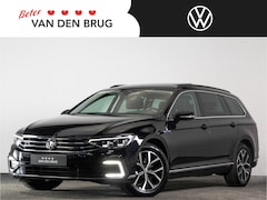 Volkswagen Passat Variant - GTE 1.4 TSI 218 PK AUTOMAAT | LED-Matrix IQ | Achteruitrijcamera | Panoramadak | Travel As