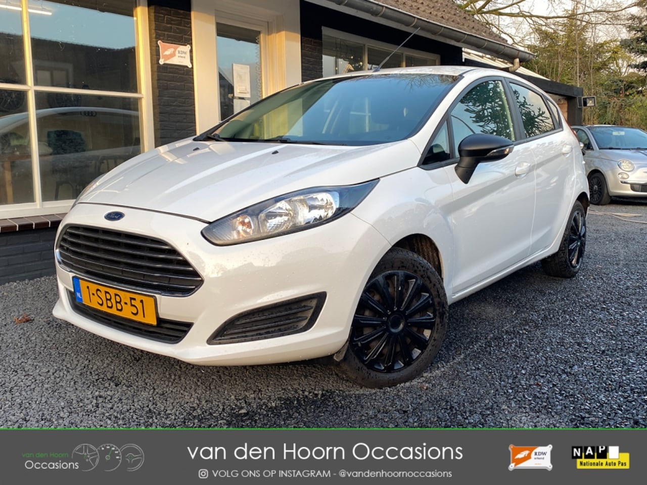 Ford Fiesta - 1.0 AIRCO | CRUISE | VOORRUITVERWARMING | 5DRS - AutoWereld.nl