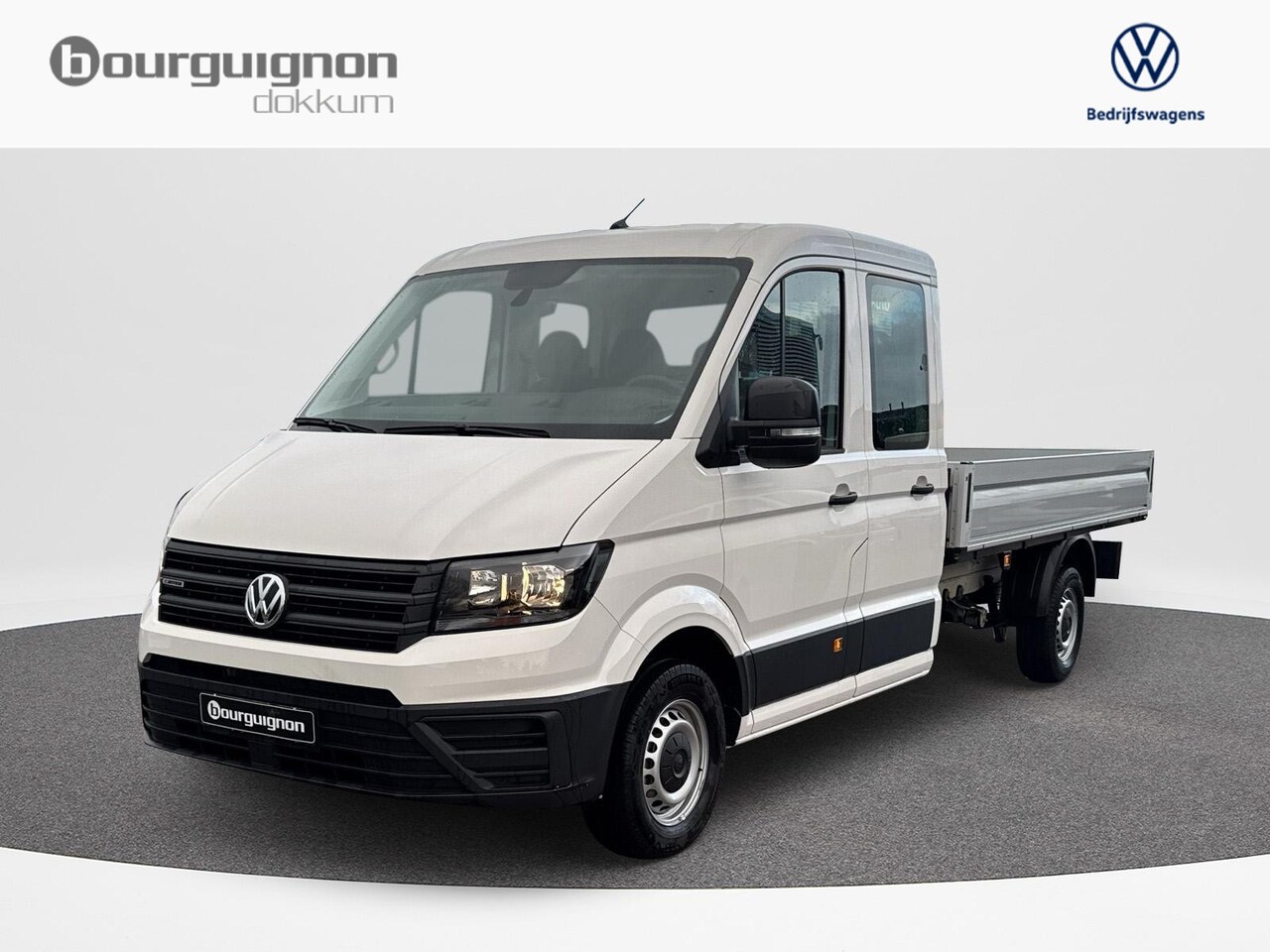 Volkswagen Crafter - 35 Pick Up 2.0 TDI 140 pk L4 4Motion Trendline | 7 Persoons | Trekhaak | - AutoWereld.nl