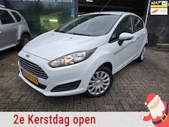 Ford Fiesta - 1.0 Style | 1E EIGENAAR | 12 MND GARANTIE | AIRCO | NAVI | NW APK |