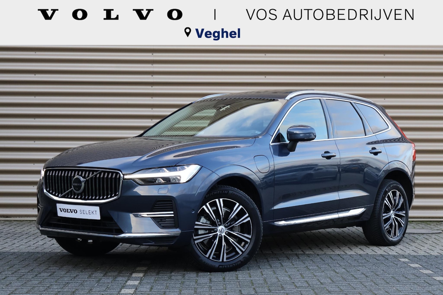 Volvo XC60 - 2.0 T6 Plug-in hybrid AWD Inscription Exclusive | Google | Elek trekhaak | Panoramadak - AutoWereld.nl