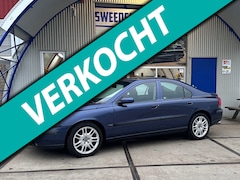 Volvo S60 - 2.4 140pk