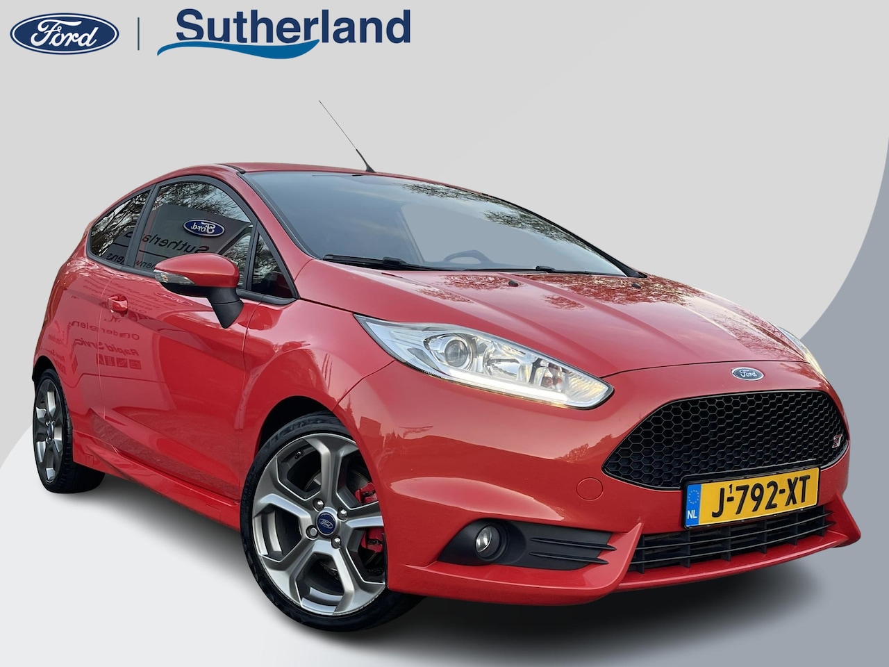 Ford Fiesta - 1.6 ST2 182pk Sony Audio | Bluetooth | Voorruit verwarming | Climate control | Achterspoil - AutoWereld.nl