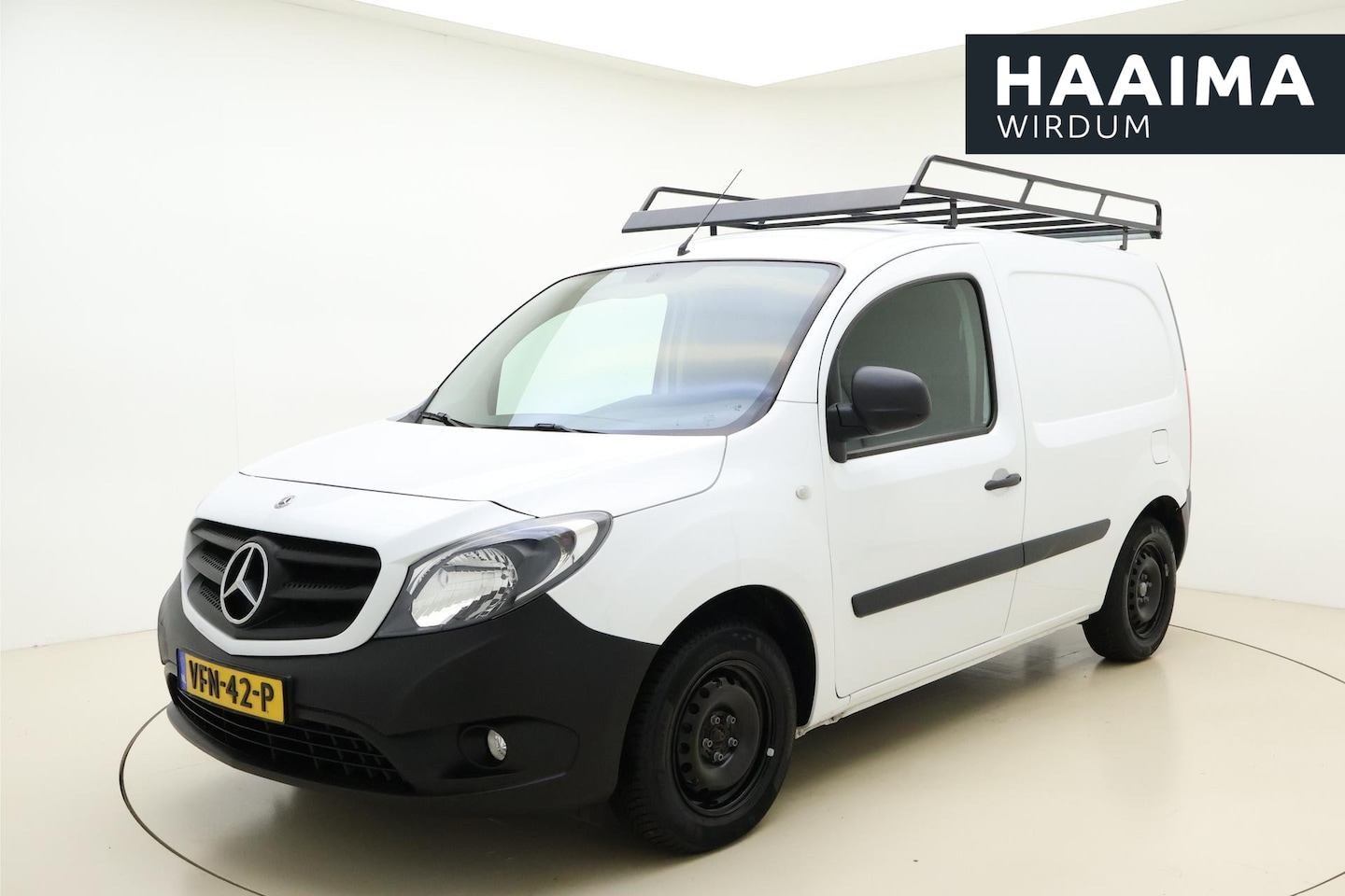 Mercedes-Benz Citan - 108 CDI | Trekhaak | Imperiaal | Laadruimte Betimmering | Airco | Telefoonvoorbereiding | - AutoWereld.nl