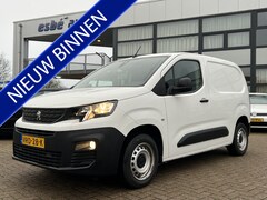 Peugeot Partner - 1.5 BlueHDI 100 pk Premium 3-Zits Navigatie Parkeersensoren Airco Cruise Control Zijschuif