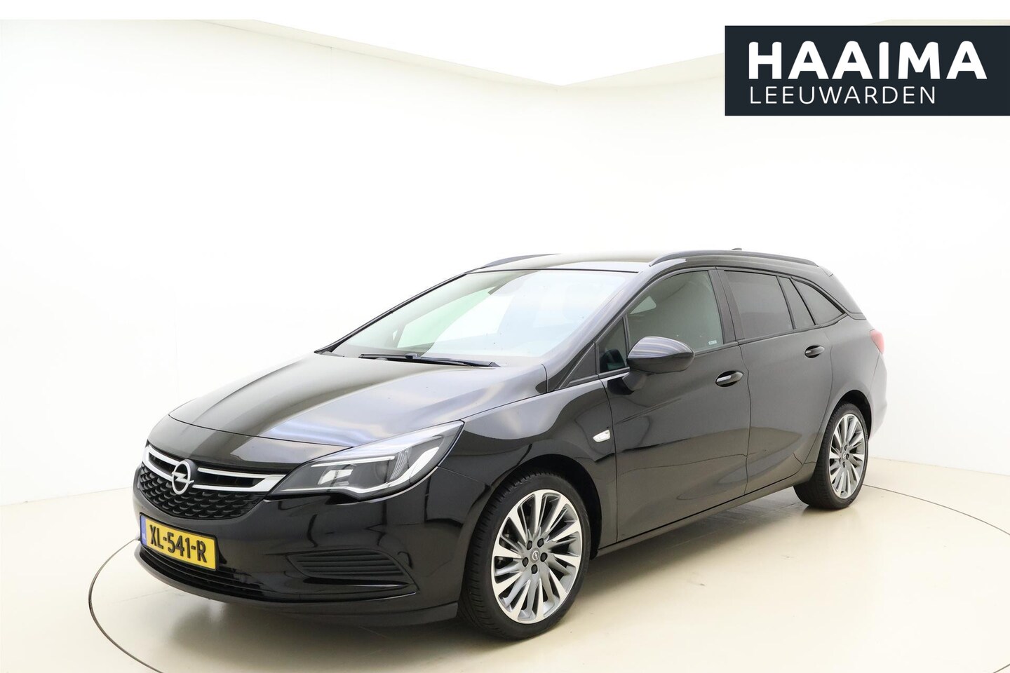 Opel Astra Sports Tourer - 1.0 Online Edition Airco | Navigatie | Trekhaak - AutoWereld.nl