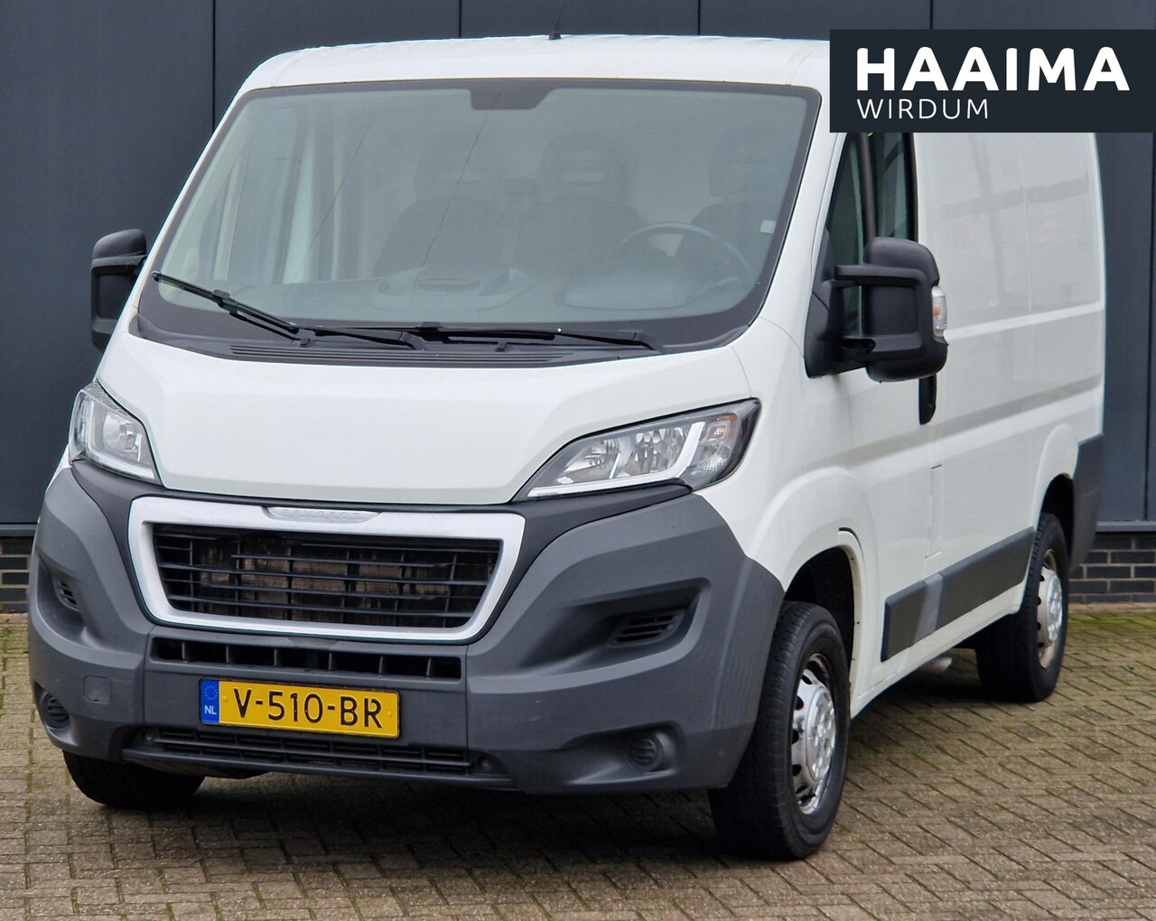 Peugeot Boxer - 328 2.0 BlueHDI L1H1 Profit+ | Laadruimte Betimmering | Dealer onderhouden | - AutoWereld.nl