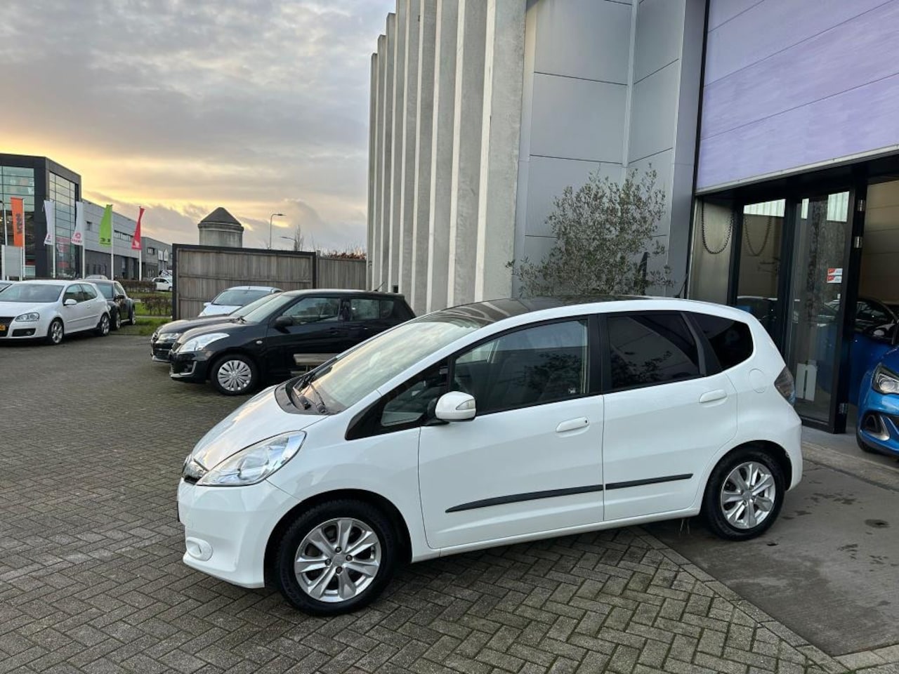 Honda Jazz - 1.4 Hybrid Exclusive AUTOMAAT! INRUIL MOGELIJK! - AutoWereld.nl