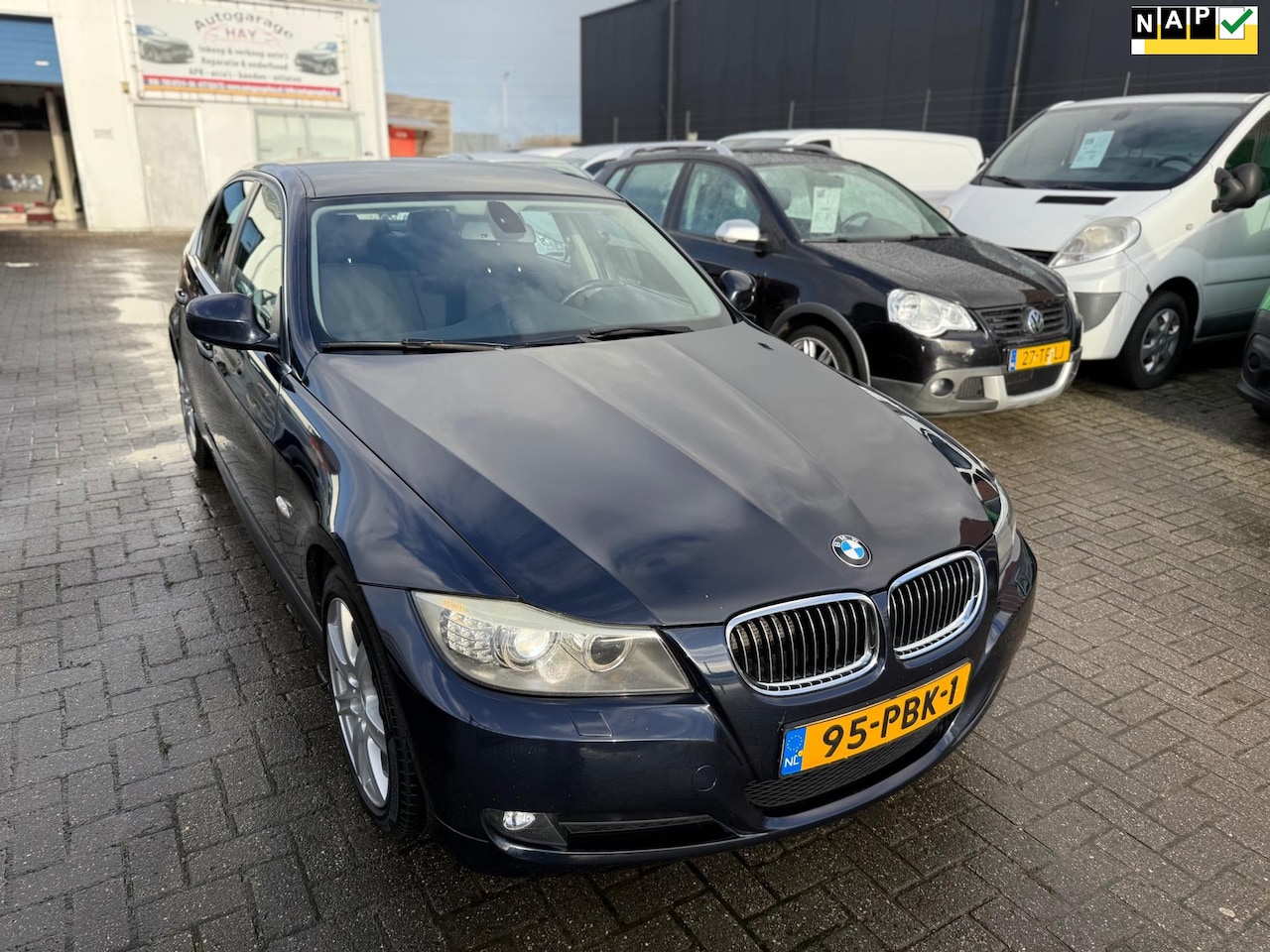 BMW 3-serie - 318i Business Line 318i Business Line - AutoWereld.nl