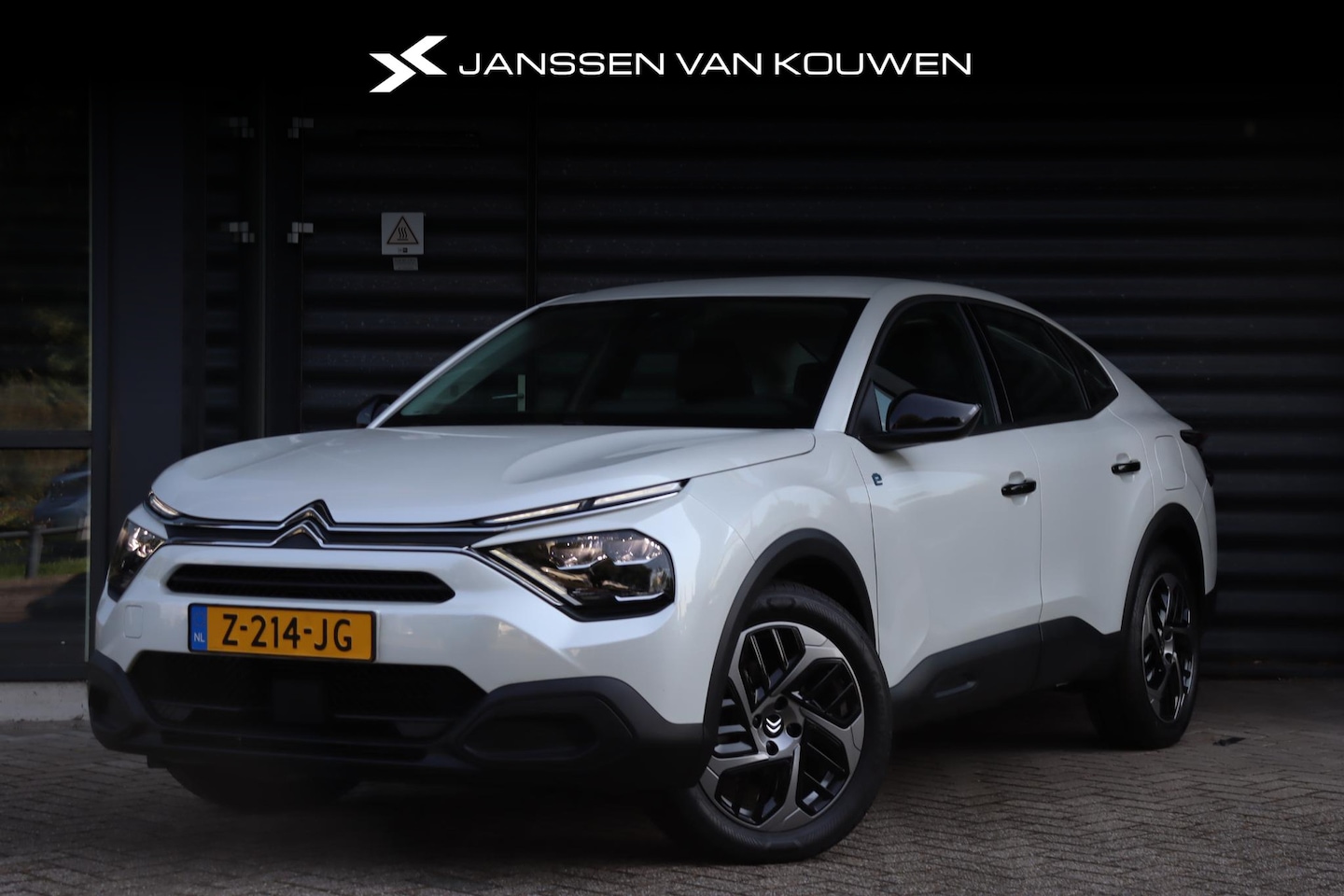 Citroën Ë-C4 X - You 50 kWh You 50 kWh - AutoWereld.nl