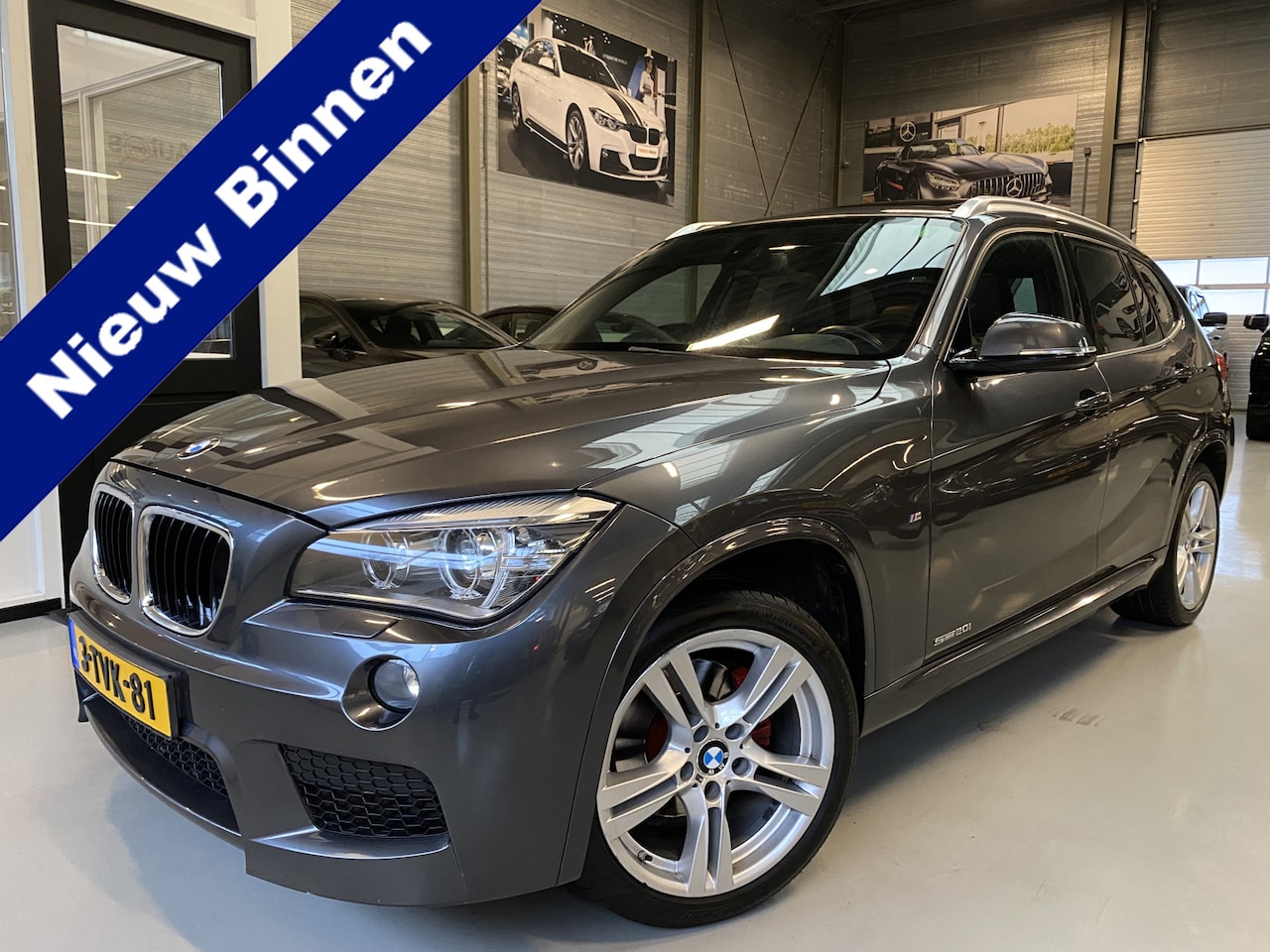 BMW X1 - sDrive20i High Executive Navi, Camera, Pano, Trekhaak - AutoWereld.nl