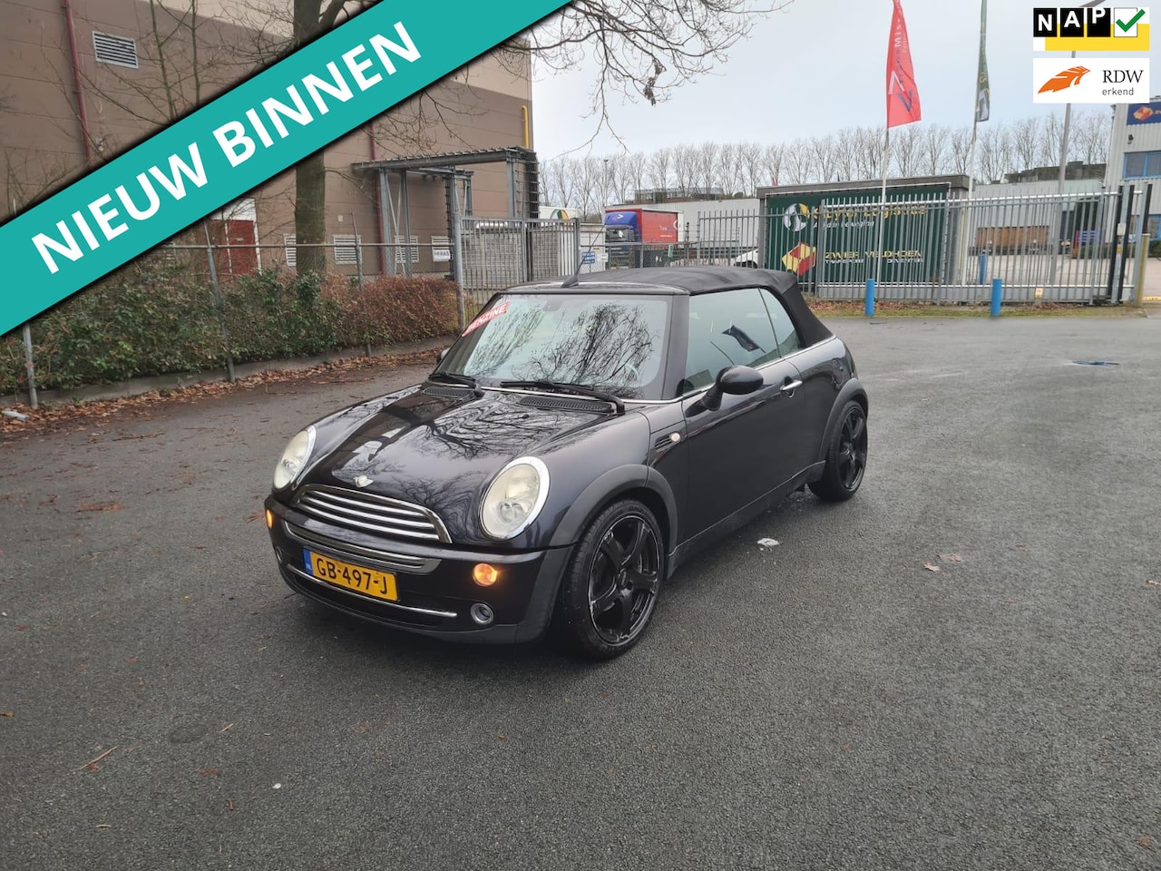 MINI Cabrio - 1.6 Cooper Sidewalk Mini 1.6 Cooper Sidewalk - AutoWereld.nl