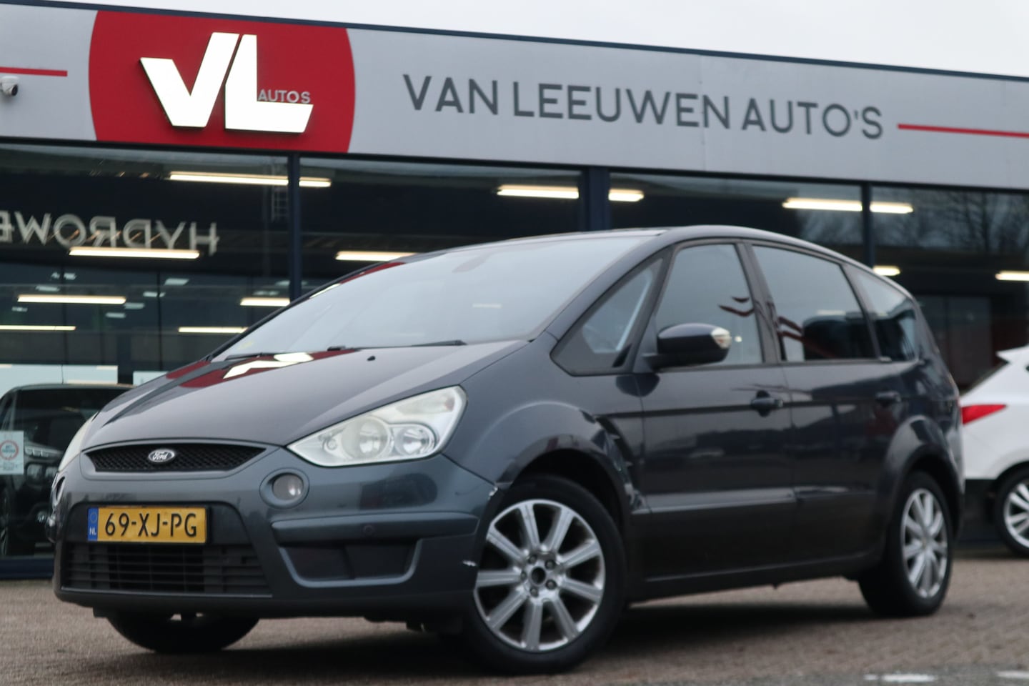 Ford S-Max - 2.0-16V | Inruilkoopje | Pano | APK 20-06-2025 - AutoWereld.nl