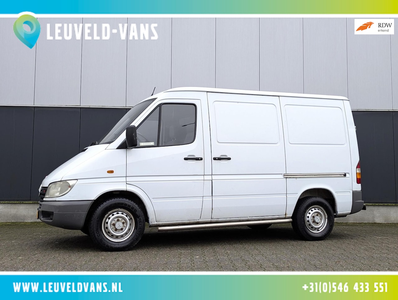 Mercedes-Benz Sprinter - 208 CDI 2.2 AUTOMAAT TREKHAAK ELEKTRISCHE RAMEN STUURBEKRACHTIGING ACHTERUITRIJCAMERA - AutoWereld.nl