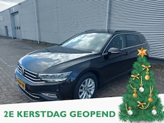 Volkswagen Passat Variant - 1.5 TSI Comfort Business Automaat, airco, cruise, wegklapbare trekhaak, navigatie, parkeer