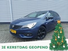 Opel Astra Sports Tourer - 1.2 Ultimate, Leder/alcantara, cruise, navigatie/camera, LED, trekhaak, stoel/stuurverwarm