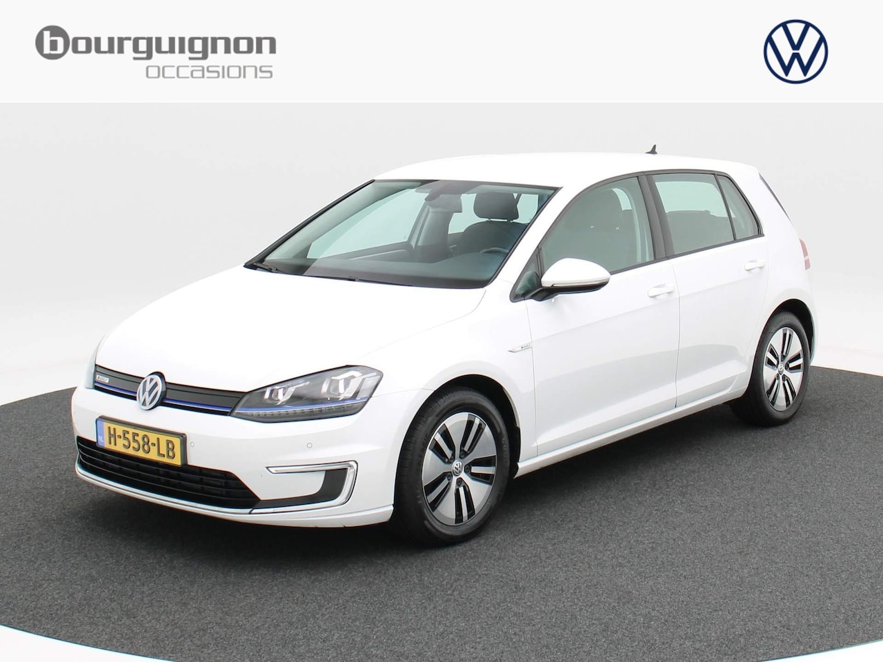 Volkswagen e-Golf - Business 136 Pk Automaat | Navigatie | Warmtepomp | Full LED | Cruise Controle | Stoelverw - AutoWereld.nl