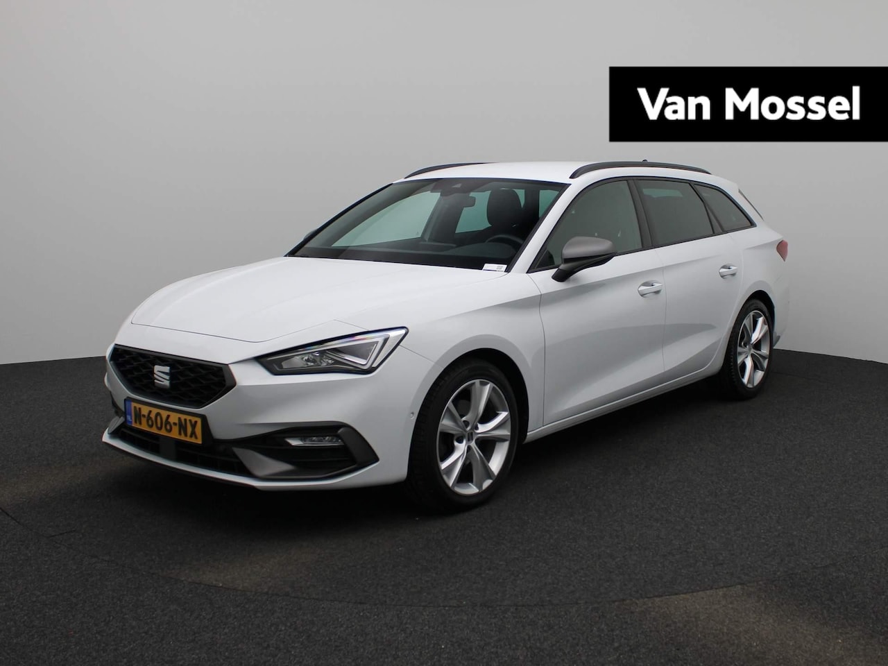 Seat Leon Sportstourer - 1.5 TSI FR Launch Edition 1.5 TSI FR Launch Edition - AutoWereld.nl