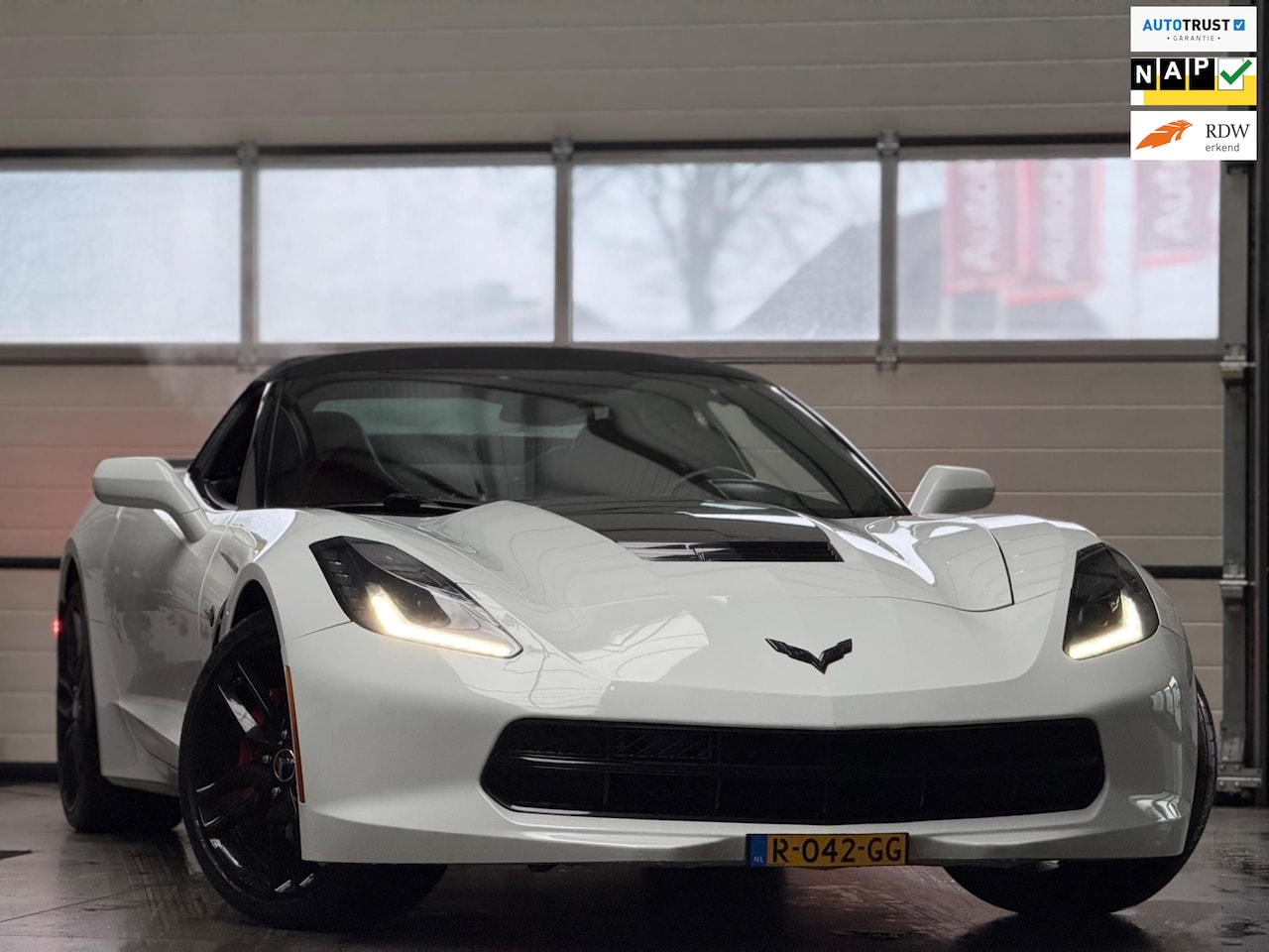 Chevrolet Corvette Convertible - USA 6.2 V8 Stingray|Cabrio|HUD|Bose|Camera - AutoWereld.nl