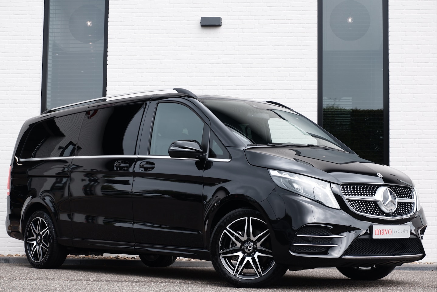 Mercedes-Benz V-klasse - 250d / XXL / DC / AMG / 4-Matic / 2x Schuifdeur / Camera / NIEUW!! - AutoWereld.nl