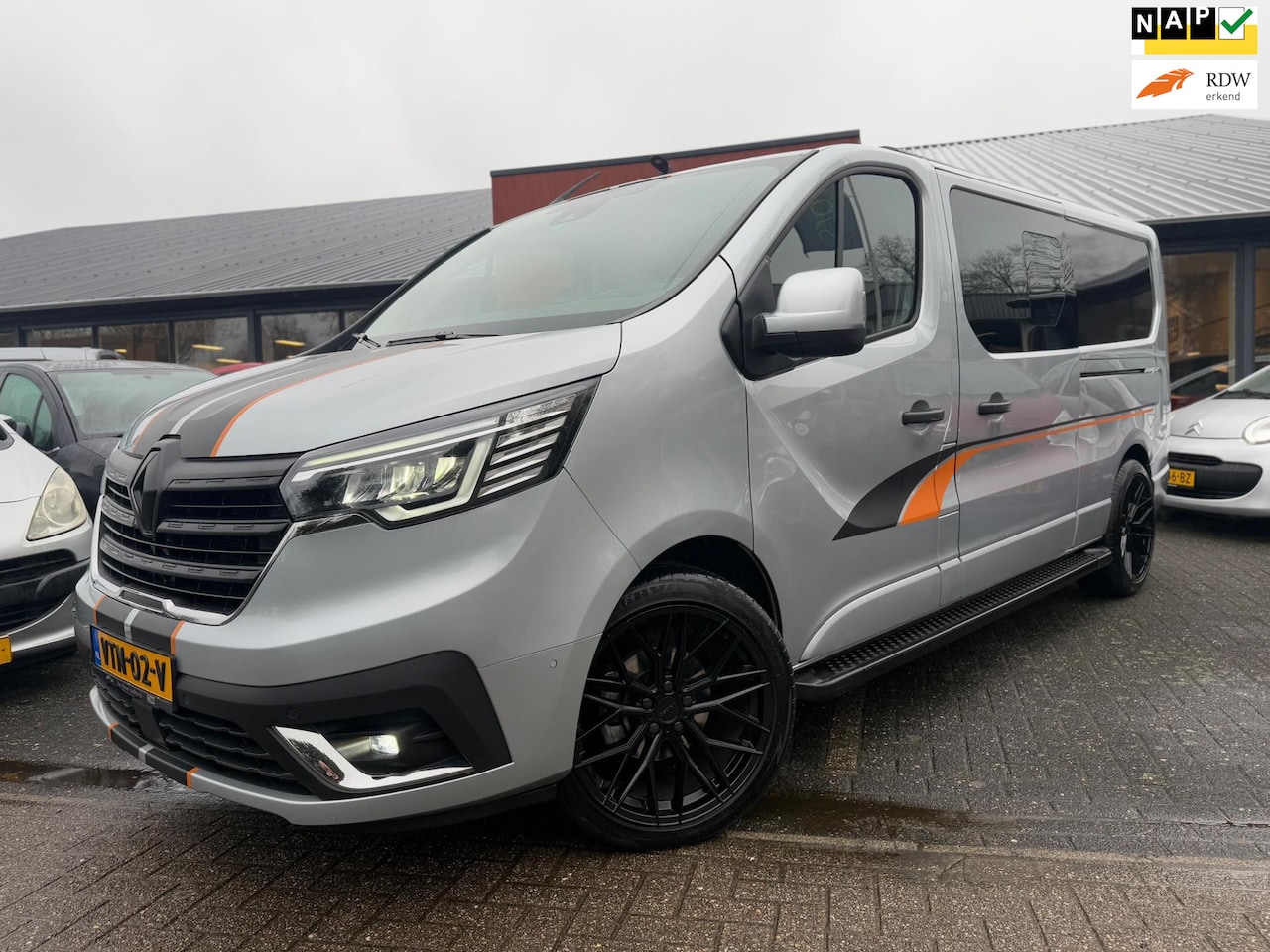 Renault Trafic - 2.0 dCi 170 T29 L2H1 DC Luxe Automaat Dubbele Schuifdeuren - AutoWereld.nl