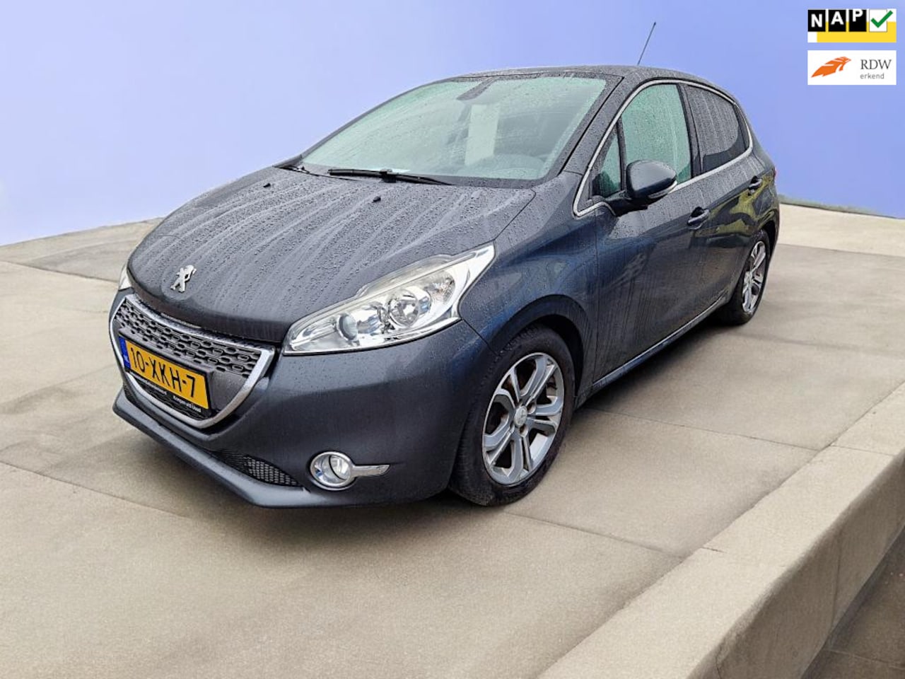 Peugeot 208 - 1.6 Vti Allure 1.6 VTi Allure, zeer luxe uitvoering,, 4 season banden, afneemb. trekhaak,NAP - AutoWereld.nl