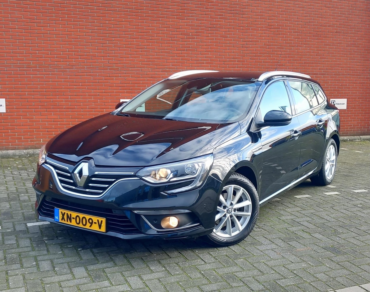 Renault Mégane Estate - 1.5 dCi Bose 1.5 DCI 110 PK Bose - AutoWereld.nl