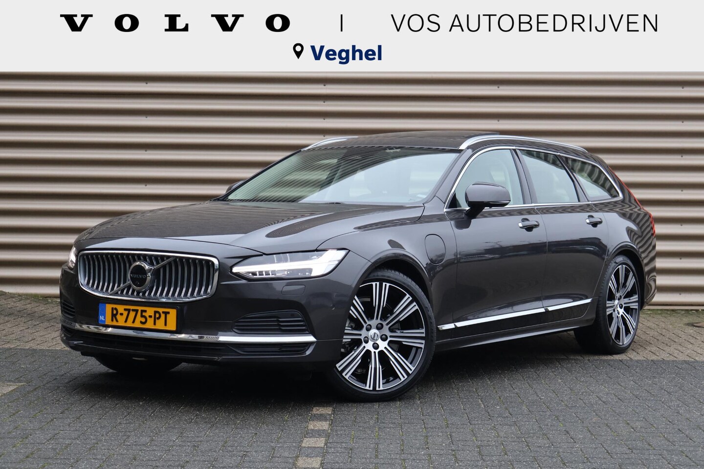 Volvo V90 - T6 AWD Inscription Exclusive | Massage | Stoelventilatie | Luchtvering | Panoramadak | Har - AutoWereld.nl