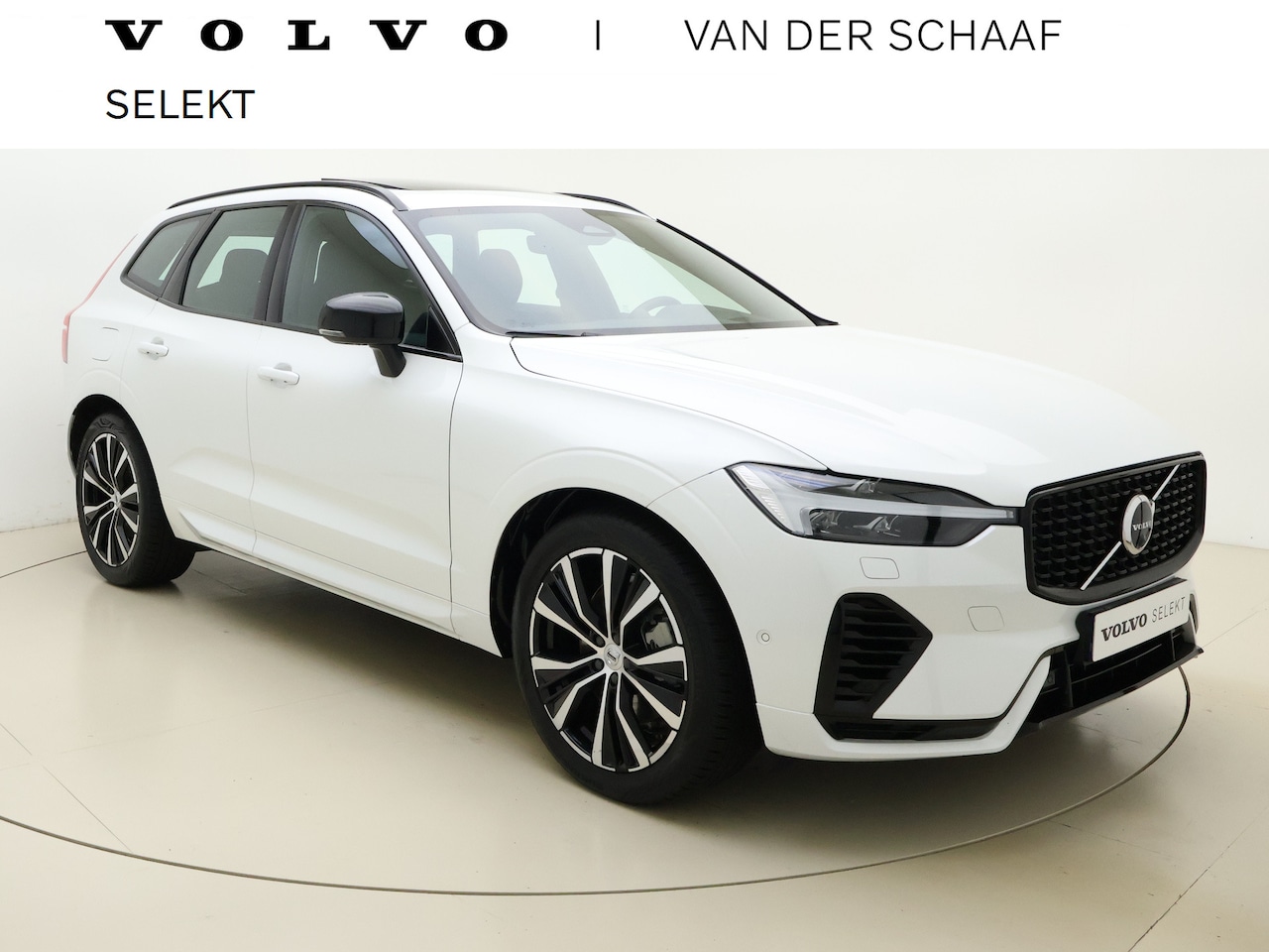 Volvo XC60 - T6 350PK AWD Ultimate Dark / Trekhaak / Luchtvering / Bowers & Wilkins / Panorama dak / He - AutoWereld.nl