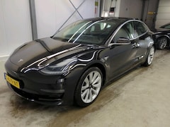 Tesla Model 3 - Model 3 Long-Range AWD 351pk 75 kWh [ TREKHAAK+AUTOPILOT+19" LMV+PREMIUM AUDIO ]